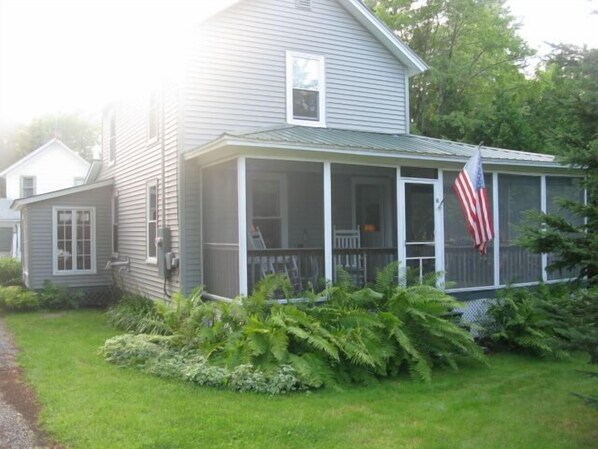 Red Oak Cottage