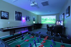 DETACHED GAME ROOM 