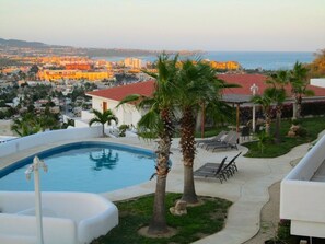 Upper pool deck area