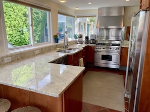 Kitchen with wonderful light