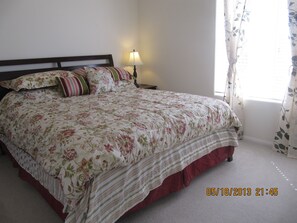 Master Bedroom - King Bed