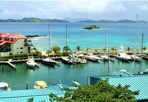 Amazing views of Marina and Ocean!