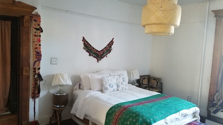 Master bedroom with luxurious sheets
