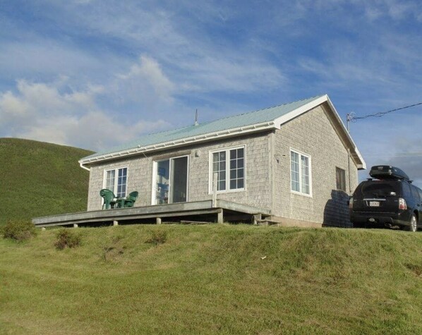 The ocean facing side of the cottage
