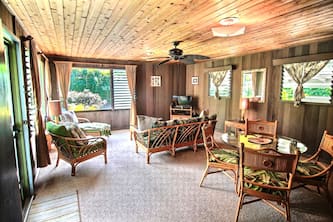 Aunty Lydia's Local 3B/1.5BA by Hanalei Bay, walk 2 Northshore Oceanfront