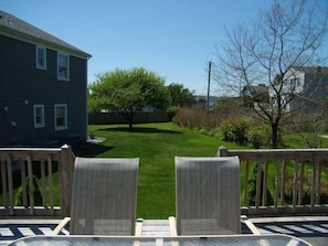  Large Back yard for all your enjoyment We supply, ladderball, corn hole & bocce