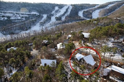 POOL TABLE; FOOSBALL TABLE; SCREENED IN PORCH; TOP OF THE MOUNTAIN 