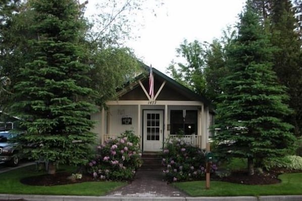 Front street view of cottage