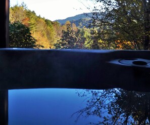 Pasture and Mountain Views from the Sparkling Hot Tub!
