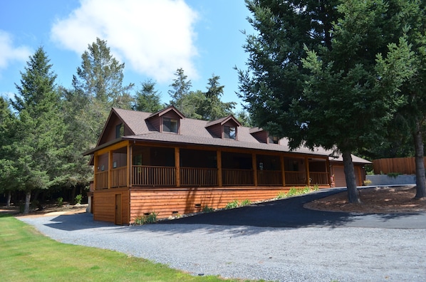 Wineberry Lodge