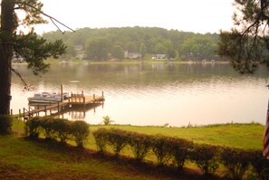 The Cabin at Beaver Creek features a platform dock with a finger pier for boats.