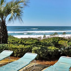 Location, location, location! Waterfront on the Gulf of Mexico!