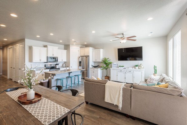 Dining Room View - With an open and spacious floor plan, the Dining Room and Kitchen can accommodate meal preparations for groups large or small.