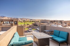 Front Patio View - The Patio Deck is a spacious area to entertain guests while enjoying the beautiful surrounding landscapes of Snow Canyon State Park