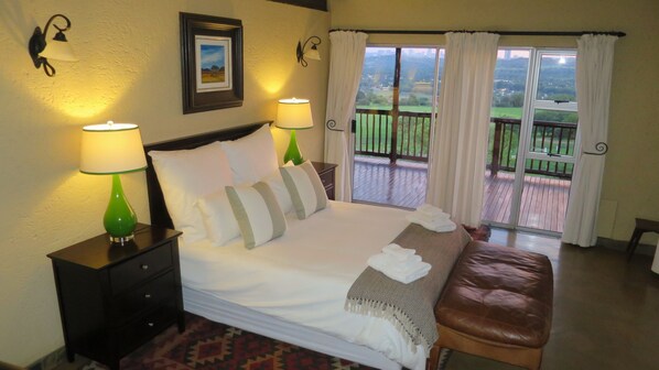 Balcony Queen Bedroom