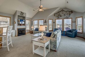Top-Level Great Room with Deck Access