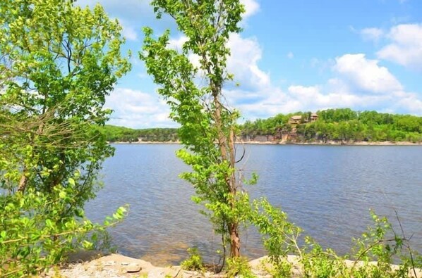 Beautiful Views of Table Rock Lake