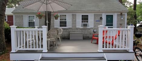 Two Bedroom Cottage, New Front Deck
