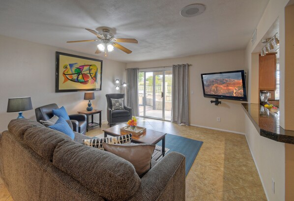 MOONDANCE SINATRA PLACE is a one story NE Mesa patio home with a "Rat Pack" theme.