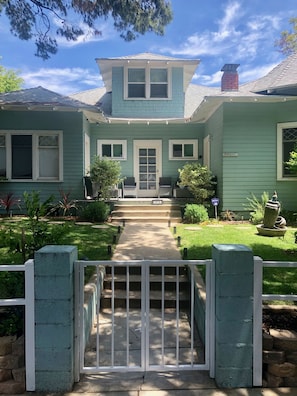 This is the house you'll be staying in. Build in 1905 but with modern amenities.