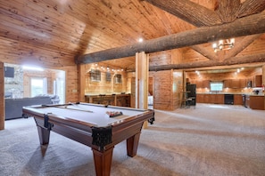 Spielezimmer