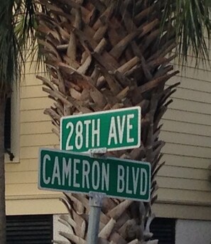 Located between 28th & 29th Aves. On Cameron Blvd. Public beach access at each.