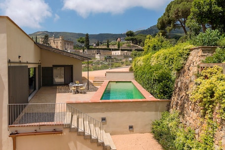 Can Bernadas - Upper Level - Terrace with private pool