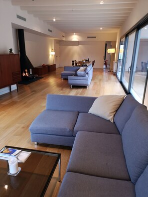 Living Room with Second Large Couch in TV area. Has Cable TV, Amazon Prime Video