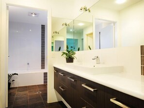 Upstairs Bathroom