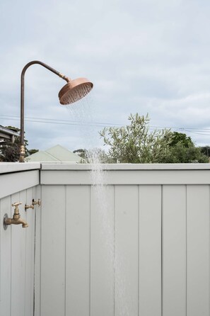 Outdoor hot and cold shower
