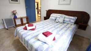Queen Room 5