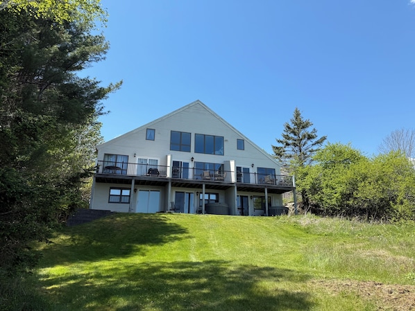 View of front of condo facing ocean, Midships is the middle unit