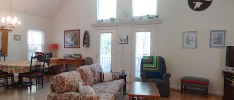 Large Living Room, Dining Room with lots of natural light.
