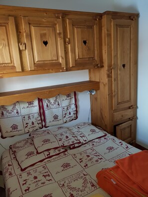 bedroom ground floor