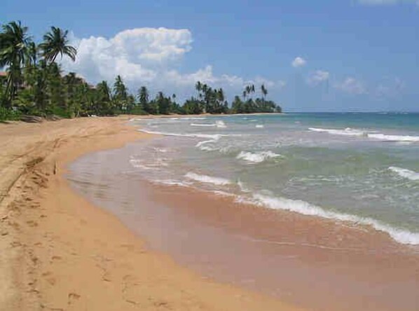 private beach 72 steps from villa