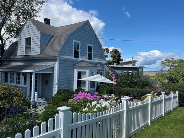 OCEAN VIEWS!  Beautifully renovated seaside year-round cottage in Loveitts Field