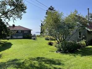 Larger cottage in relationship to smaller cottage