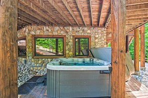Immerse yourself in pure bliss in our 8-person hot tub. 
