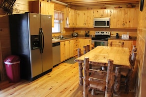 Fully equipped kitchen