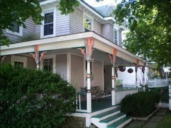 Captain John  and Mary Reynold's Victorian home built ~1880.