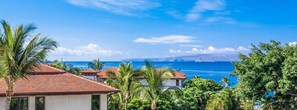 Views of the Pacific Ocean and Outlying Islands from Azure Azul M212