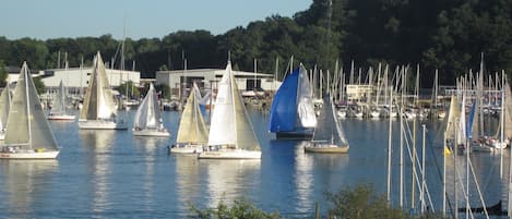 View sailboat races from your screened  front porch!