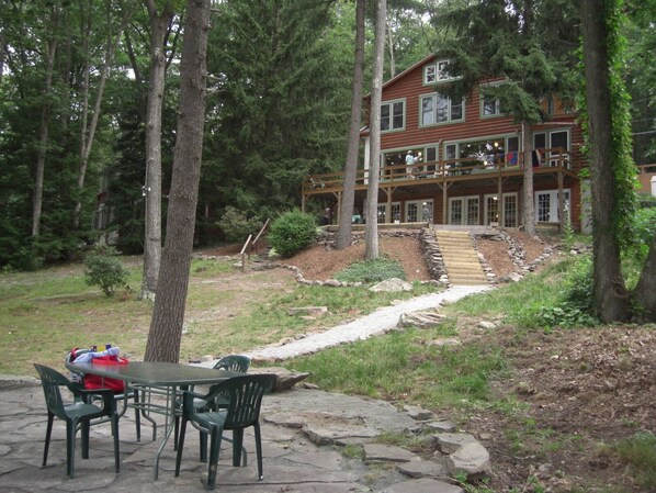 View from Lake side looking back at front of house
