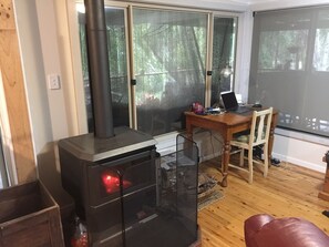 Slow combustion fire and study nook