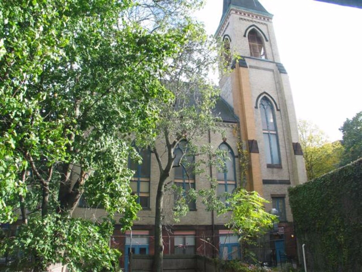 Main Image
