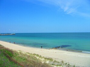 Walk to OB Town Beach/ Inkwell!!