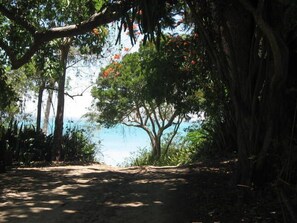 Right of way to beach