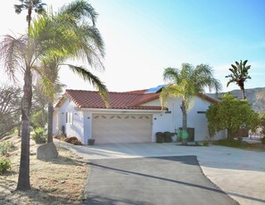 Front view of house from the driveway 