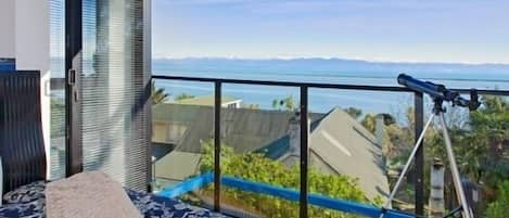 Coastal Escape, Nelson Holiday Home