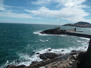 outstanding view on the Mediterranean sea, even in winter !
